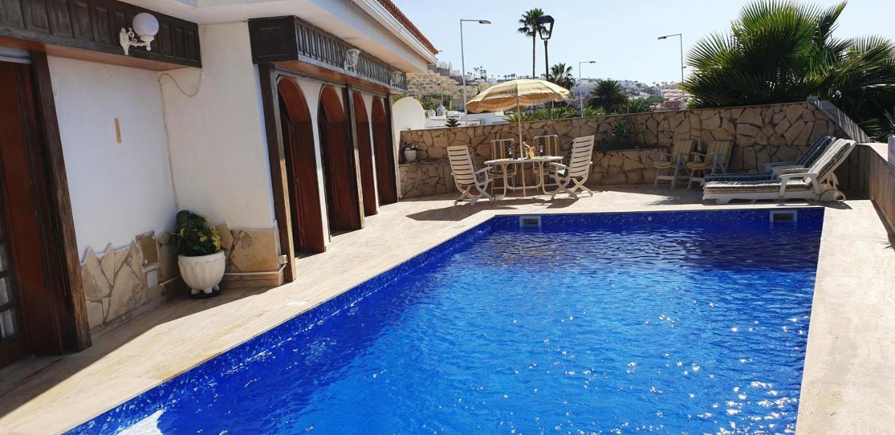 阿德耶Sunny House With Private Pool And Sea View别墅 外观 照片