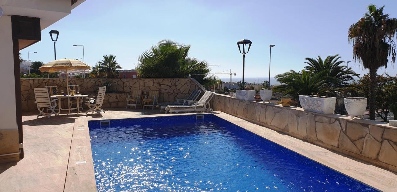 阿德耶Sunny House With Private Pool And Sea View别墅 外观 照片